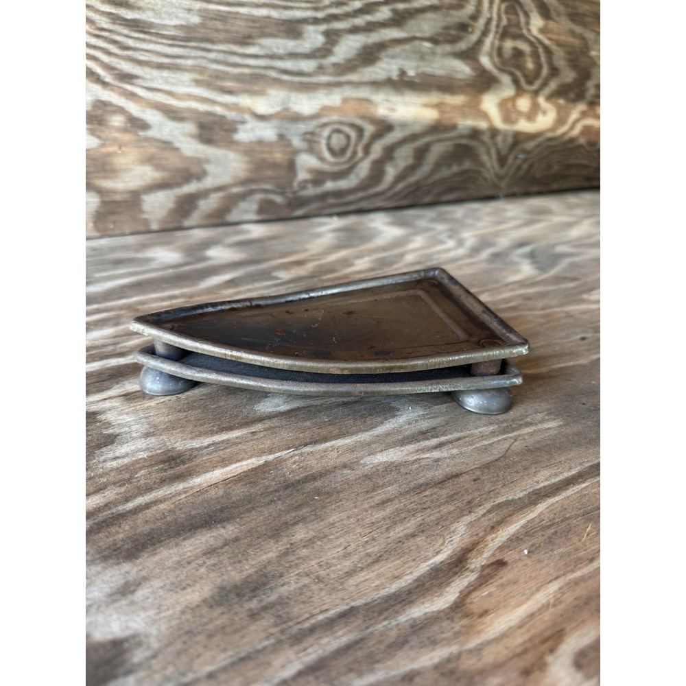 Antique ironing Iron safety Holder platform Pedestal vintage American Beauty USA
